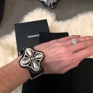 AUTH Chanel Cuff bracelet never worn. Box included